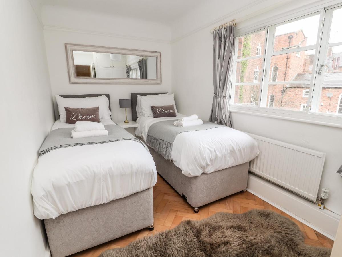 Dee Heights Penthouse Apartamento Chester Exterior foto